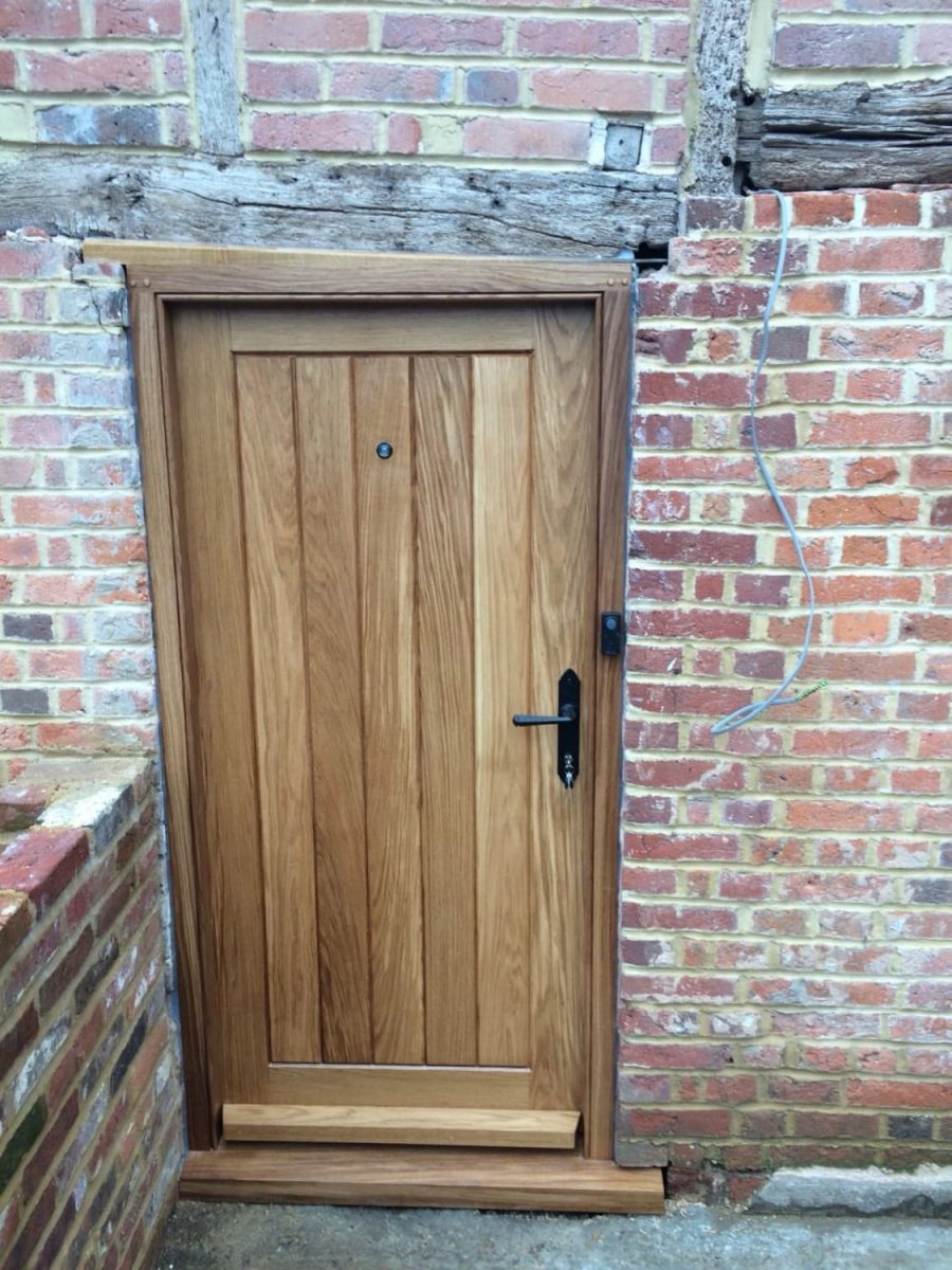 Bespoke Oak Door Joiners Hertfordshire