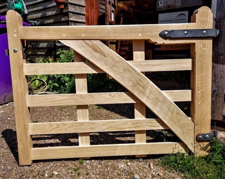 Oak Pedestrian Gate, Waterhall Joinery